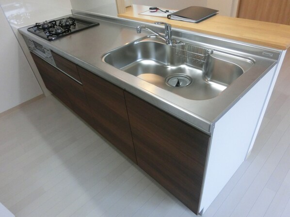 バレンシア三左衛門の物件内観写真